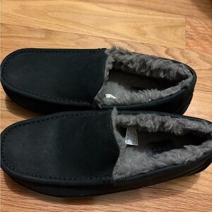 UGG Men's Black Loafers with Fur Lining